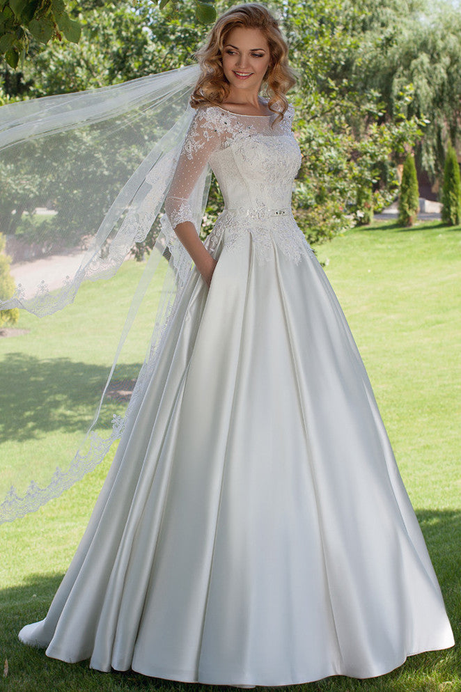 Floral Garden Beach A-Line Boho Ball Gown Wedding Dress Elegant Vintage Whimsical Satin 3/4 Sleeve Bridal Gown Floral Garden Beach A-Line Boho Ball Gown Wedding Dress Elegant Vintage Whimsical Satin 3/4 Sleeve Bridal Gown