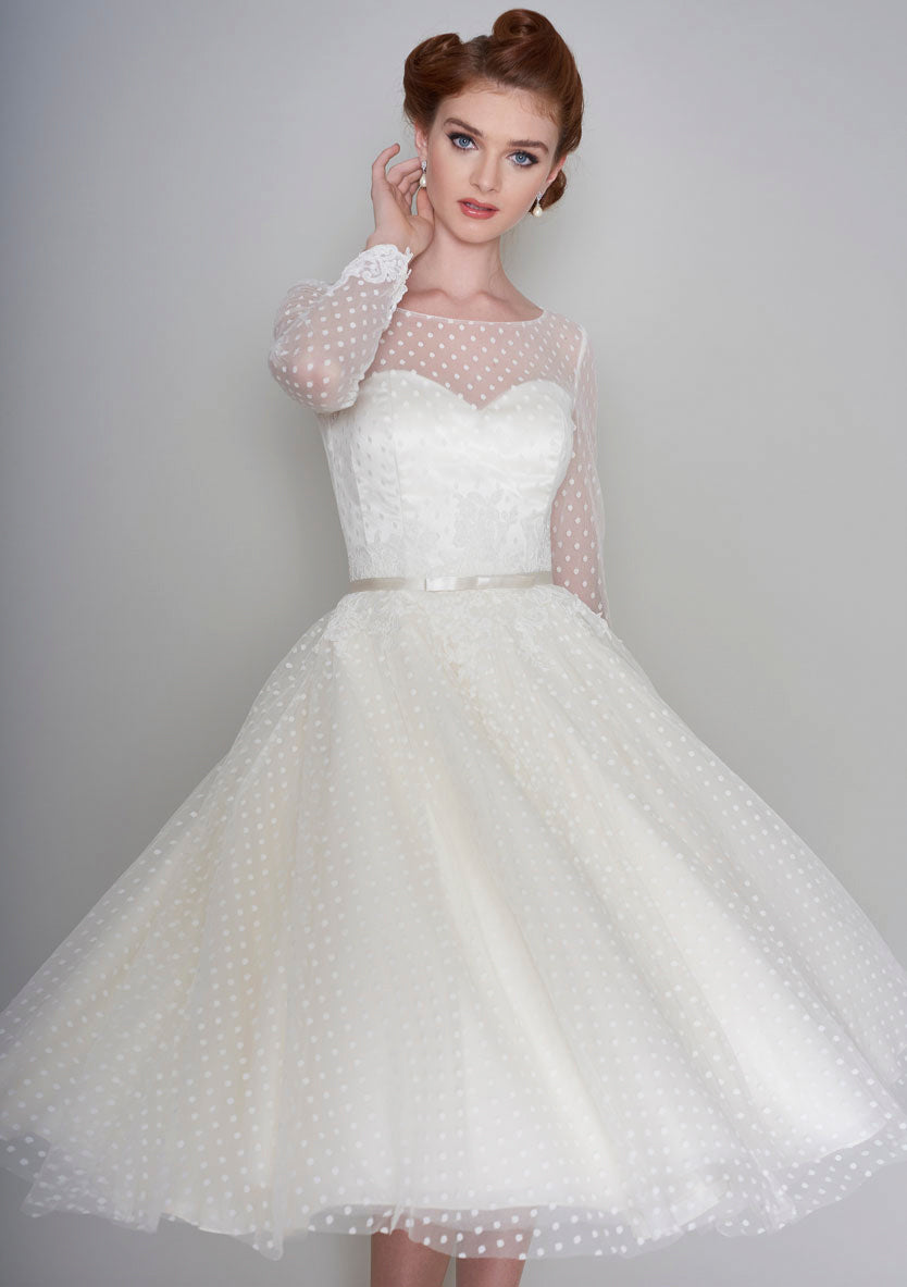 Tea Length Long Sleeve Vintage Polka Dot Illusion Bateau And Tulle Wed DorrisDress Tea Length Long Sleeve Vintage Polka Dot Illusion Bateau And Tulle Wed DorrisDress