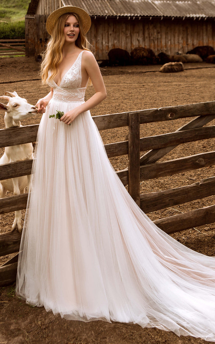 Elegant Tulle A-Line Wedding Dress with Plunging Neckline and Applique –  DorrisDress