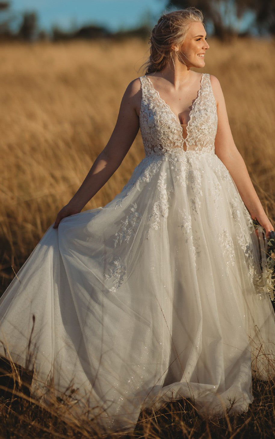 Romantic Floral Plus Size Beach Country A-Line Boho Lace Dress for Wed DorrisDress Romantic Floral Plus Size Beach Country A-Line Boho Lace Dress for Wed DorrisDress