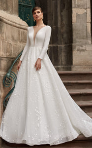Elegant Princess Boho Satin A-Line Plunging Neck Wedding Dress with Sleeves Western Sexy Low V Back Beaded Pearl Appliqued Ball Gown