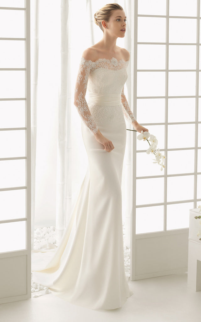Modest Floral Off-the-Shoulder Boho Lace Wedding Dress Flowy Romantic DorrisDress Modest Floral Off-the-Shoulder Boho Lace Wedding Dress Flowy Romantic DorrisDress