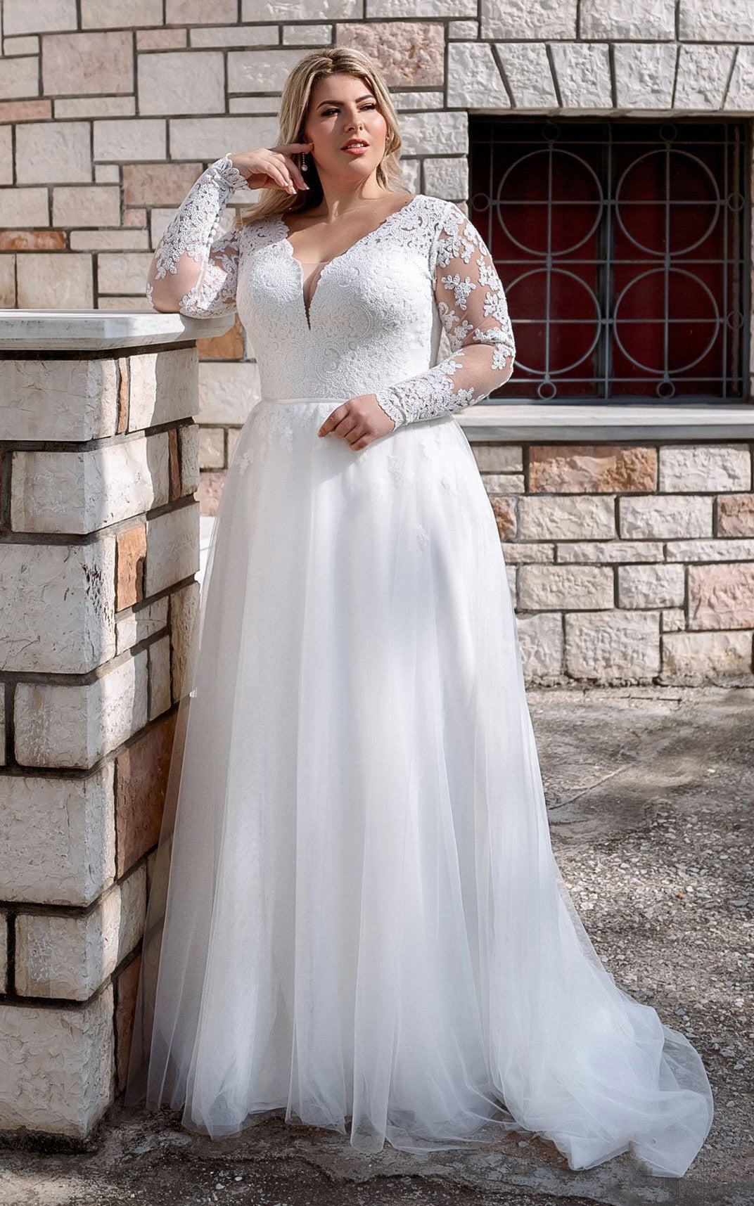 Western Sexy Plus Size A-Line Boho Lace Wedding Dress with Sleeves Mod DorrisDress Western Sexy Plus Size A-Line Boho Lace Wedding Dress with Sleeves Mod DorrisDress