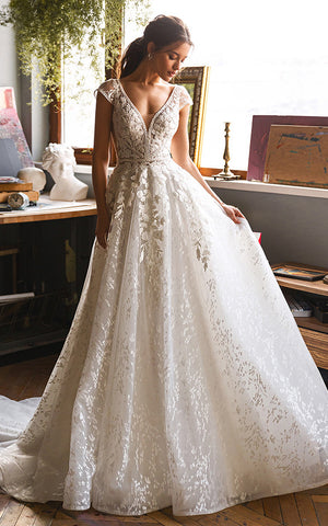 Modern Ethereal A-Line Boho Lace Plunging Wedding Dress Fairy Flowy Cap Sleeves Deep-V Back Evening Prom Gown
