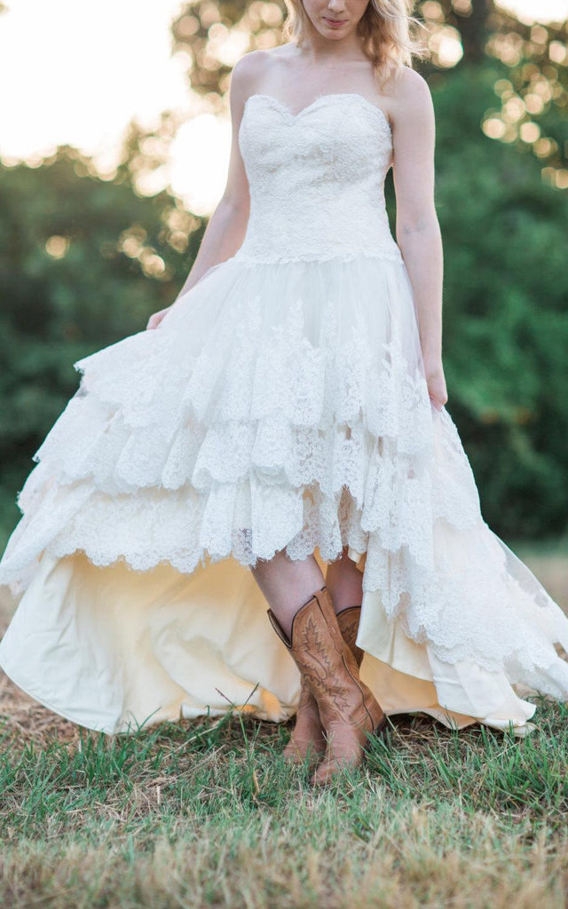 Vintage Modest Sweetheart Boho Lace A-Line High Low Wedding Dress Rust DorrisDress Vintage Modest Sweetheart Boho Lace A-Line High Low Wedding Dress Rust DorrisDress