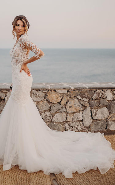 Organza Mermaid V-neck Simple Beach Wedding Dress With Appliques And I DorrisDress Organza Mermaid V-neck Simple Beach Wedding Dress With Appliques And I DorrisDress