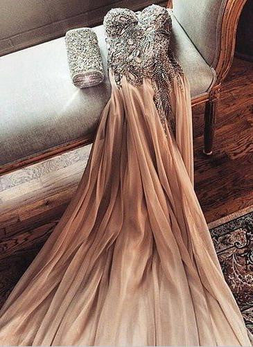 Gorgeous Sweetheart Crystal Prom Dress 2018 Long Chiffon Party Gowns