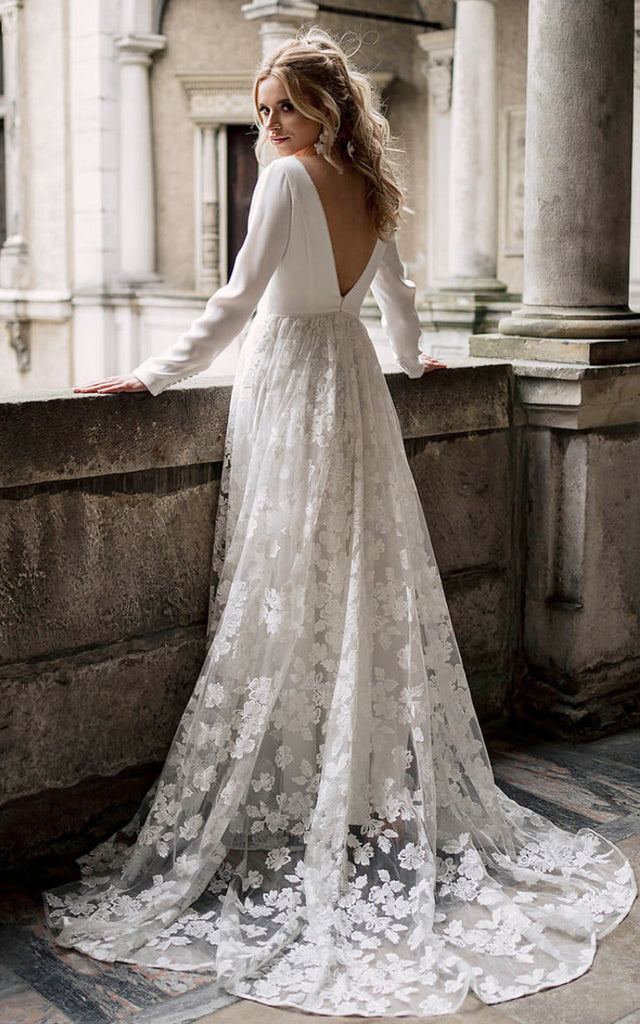 Lace A-Line Beach Wedding Dress V-neck Appliques Elegant Classy 2023 W DorrisDress Lace A-Line Beach Wedding Dress V-neck Appliques Elegant Classy 2023 W DorrisDress