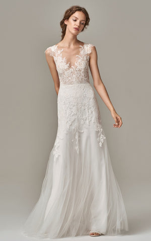 Elegant Sheath Sleeveless V-neck Lace Tull Floor-length Wedding Dress with V Back and Appliques