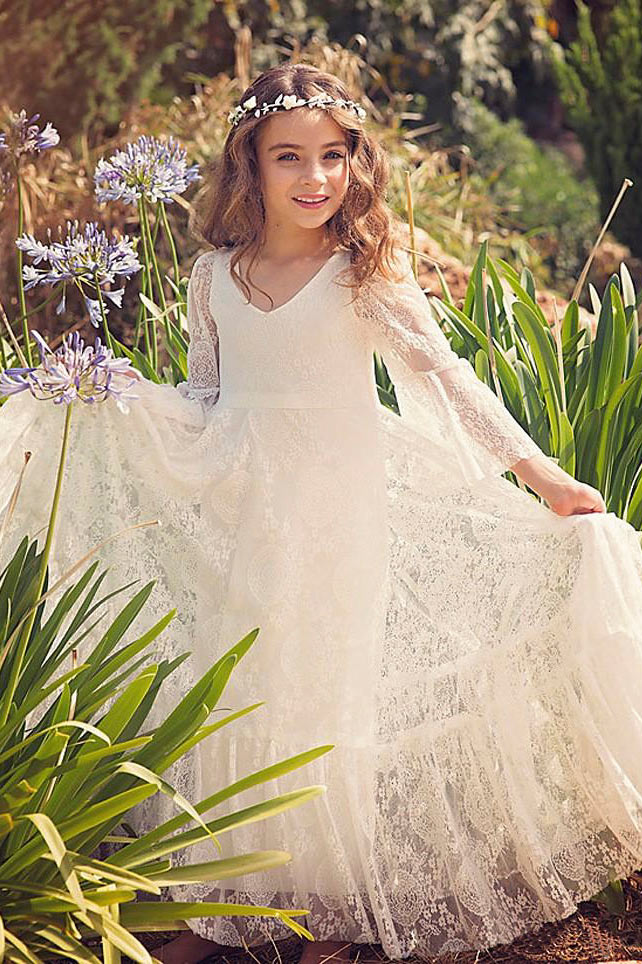 Lace Bohemian Simple Flower Girl Dress With Bell Sleeves-402465