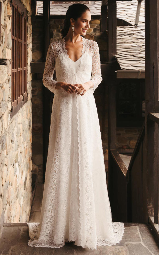 A-Line Country V-neck Lace Bohemian Wedding Dress With Illusion And Ap DorrisDress A-Line Country V-neck Lace Bohemian Wedding Dress With Illusion And Ap DorrisDress