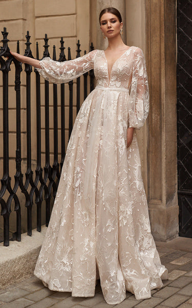 Bohemian Plunging Neck A Line Lace Sweep Train Wedding Dress with Appliques