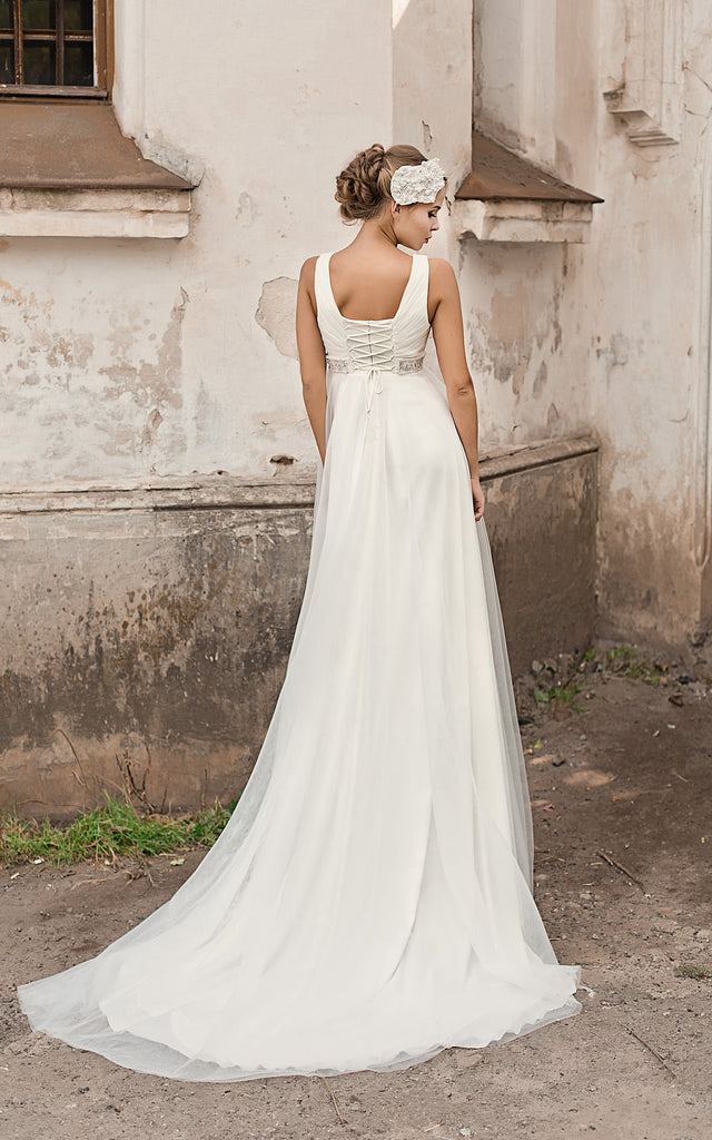 V-neck Empire A-line Chiffon Wedding Dress With Beading And Pleatings- DorrisDress V-neck Empire A-line Chiffon Wedding Dress With Beading And Pleatings- DorrisDress