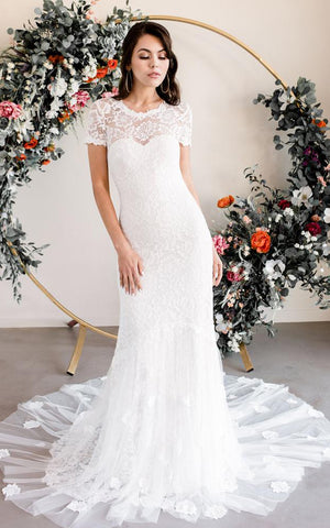 Elegant Sheath Bateau Lace Short Sleeve Floor-length Wedding Dress with Court Train and Appliques