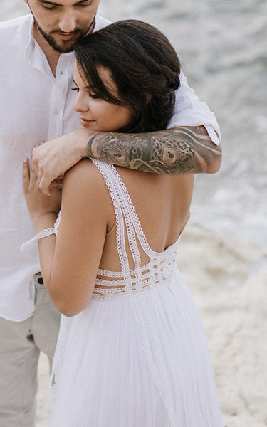 Casual A-Line Bateau Lace Tulle Wedding Dress With Open Back And Lace