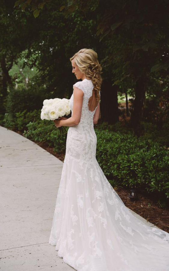 V-Neck Cap Sleeve Keyhole Back A-Line Lace Wedding Dress-713771 DorrisDress V-Neck Cap Sleeve Keyhole Back A-Line Lace Wedding Dress-713771 DorrisDress