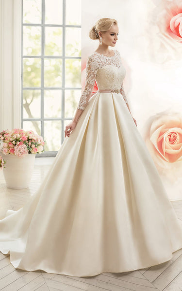 {DorrisDress}{Wedding Dress}-{714449}-front