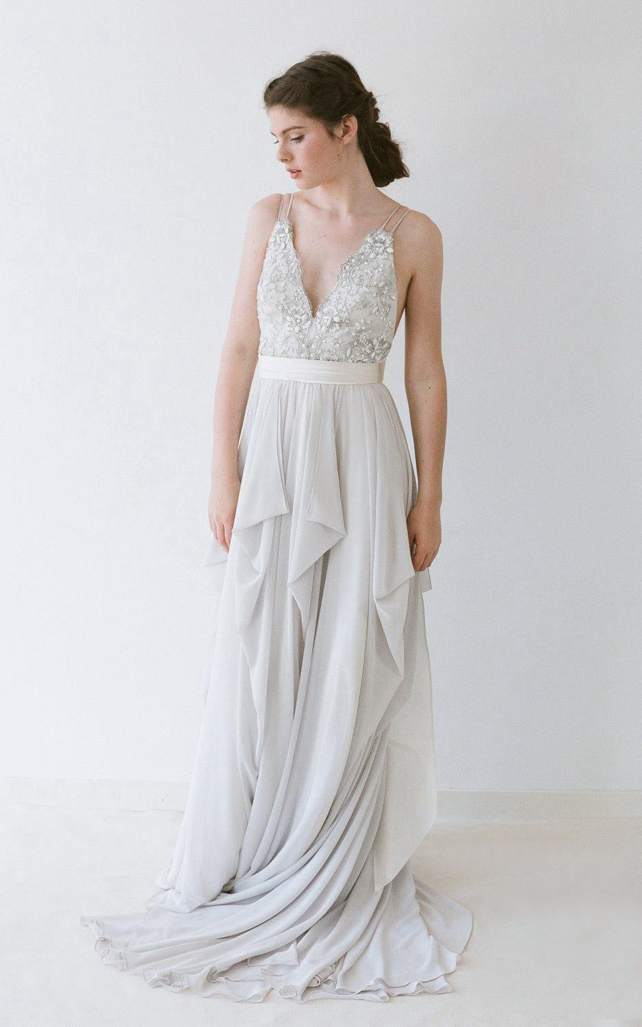 V-Neck Sleeveless Pleated Chiffon Dress With Back Bow-ET_711204 – DorrisDress
