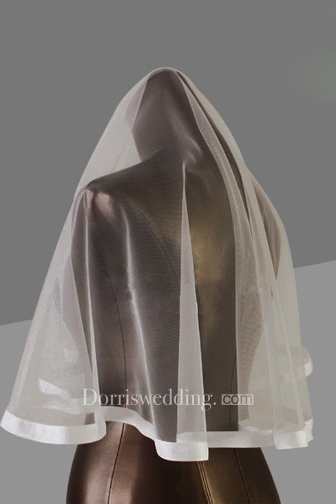 2018 Latest Simple Short Fingertip Tulle Wedding Veil