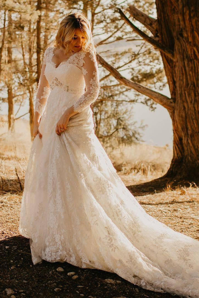 Country Style Plus Size Lace V-neck 3-4 Sleeve Wedding Dress with Cour DorrisDress Country Style Plus Size Lace V-neck 3-4 Sleeve Wedding Dress with Cour DorrisDress