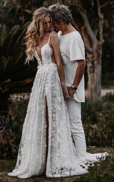 Boho A-Line Lace Tulle Sleeveless Wedding Dress with Split Front Country Garden Court Train Elegant Elopement Western