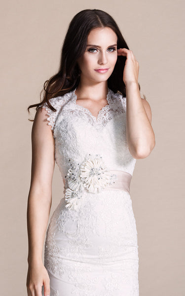 Sleeveless Sheath Long Dress With Appliques and Beadings