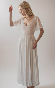 Simple Modest Bohemian A-Line Short Sleeves Wedding Dress Eleagant Romantic Scoop Neck Gown with Sequins