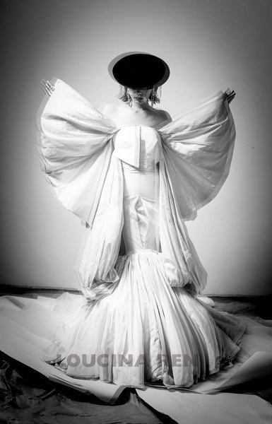 Romantic Strapless tiered Mermaid Taffeta Wedding Dress-LR_700004