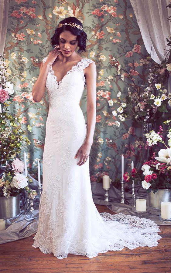 Cap Sleeves Mermaid Lace Wedding Gown With V-Neckline-ET_710975 DorrisDress Cap Sleeves Mermaid Lace Wedding Gown With V-Neckline-ET_710975 DorrisDress