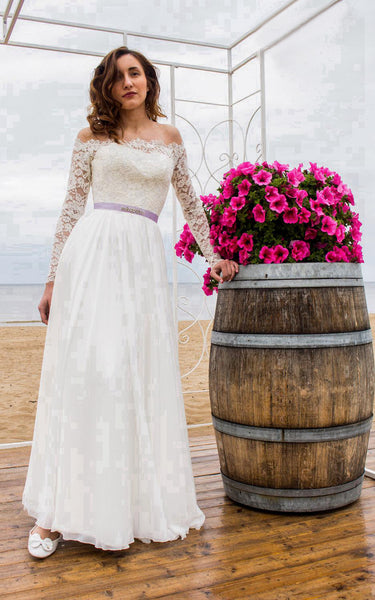 Off-Shoulder Long Sleeve Closed Sheer Back Wedding Dress With Chiffon Skirt-ET_711369