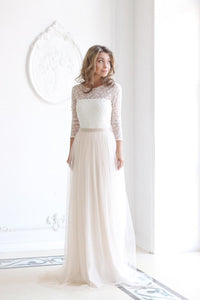 Scoop Neck Long Sleeve Tulle Wedding Dress With Lace Bodice-ET_711532