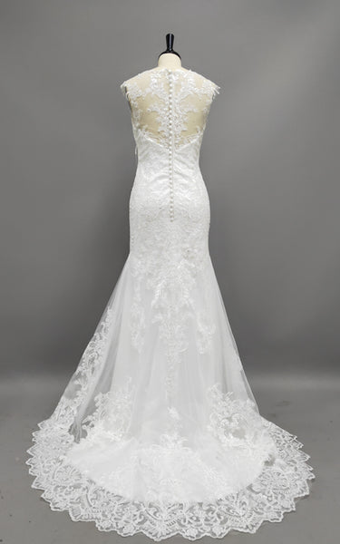 Delicate Scoop Neck Lace Wedding Dress With Illusion Back-HT_708822