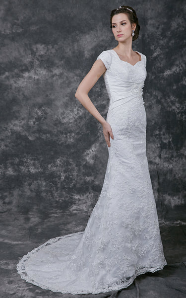 Breathtaking Sweetheart Lace-appliqued and English Net Gown With Ruched Belt-ZP_706263