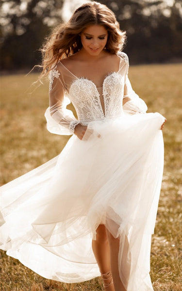 Bohemian A-Line Tulle Plunging Neckline Wedding Dress with Appliques