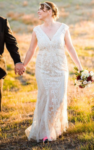 Mermaid Bohemian Lace V-neck Country Wedding Dress With Low-V Back And Appliques