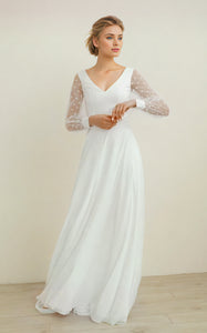 Vintage Polka Dot Long Sleeve Wedding Dress Rustic Illusion V-Neck Pearl Botton Back Train Bridal Gown