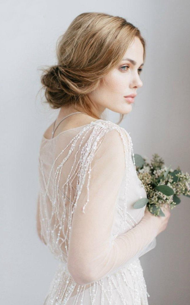 Long Sleeve V-Neck Tulle Wedding Dress With Beading