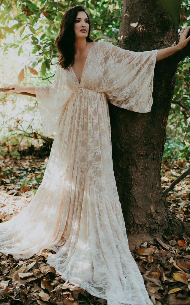 A-Line Plunging Neckline Lace Wedding Dress Beach Simple Casual Sexy B DorrisDress A-Line Plunging Neckline Lace Wedding Dress Beach Simple Casual Sexy B DorrisDress