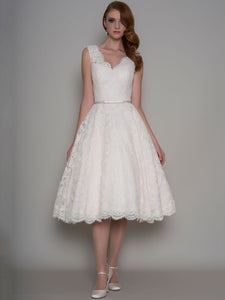 Tea-Length A-Line Appliqued V-Neck Sleeveless Lace Wedding Dress