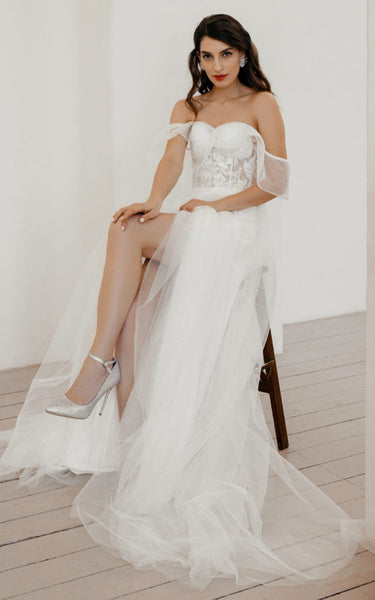 Sexy A Line Tulle Sweetheart Sweep Train Wedding Dress with Split Front