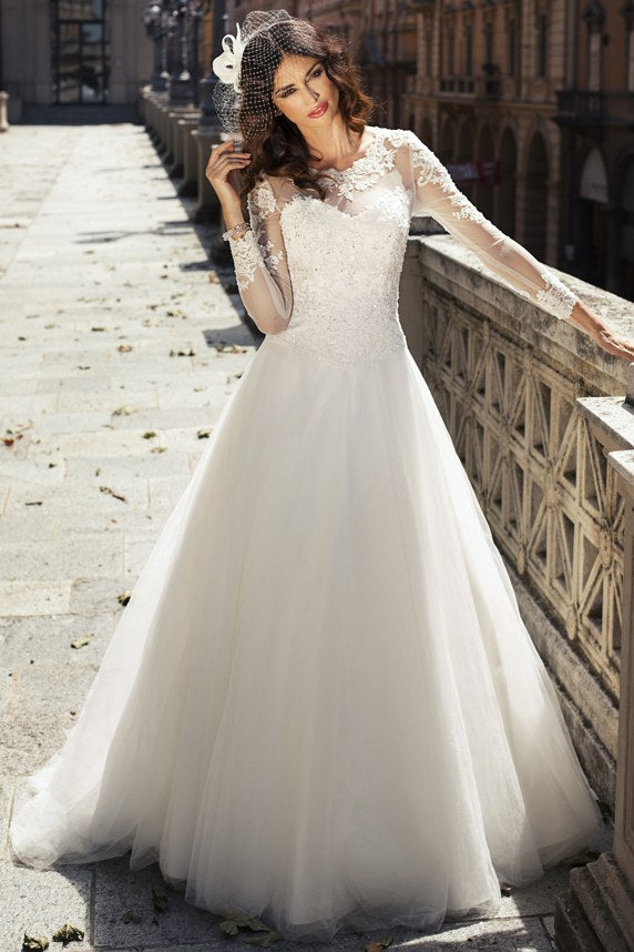 A-Line Maxi Appliqued Long-Sleeve Scoop-Neck Tulle&Lace Wedding Dress