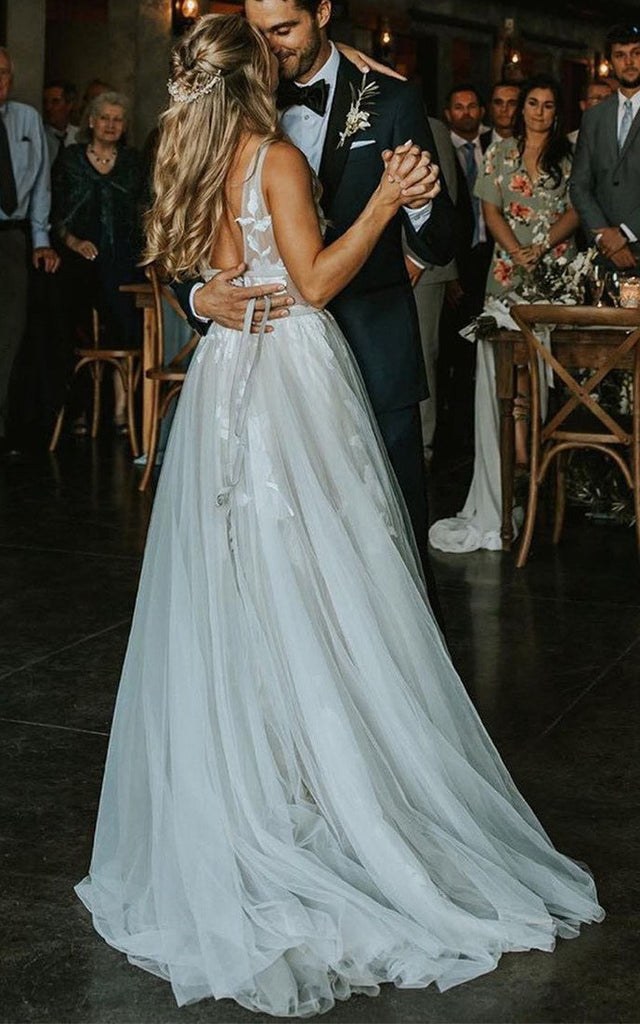 Bohemian V-neck Tulle A Line Floor-length Sleeveless Wedding Dress wit – DorrisDress