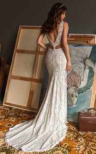 Bohemian Mermaid Lace Sleeveless Wedding Dress With V-neck And Open Back 