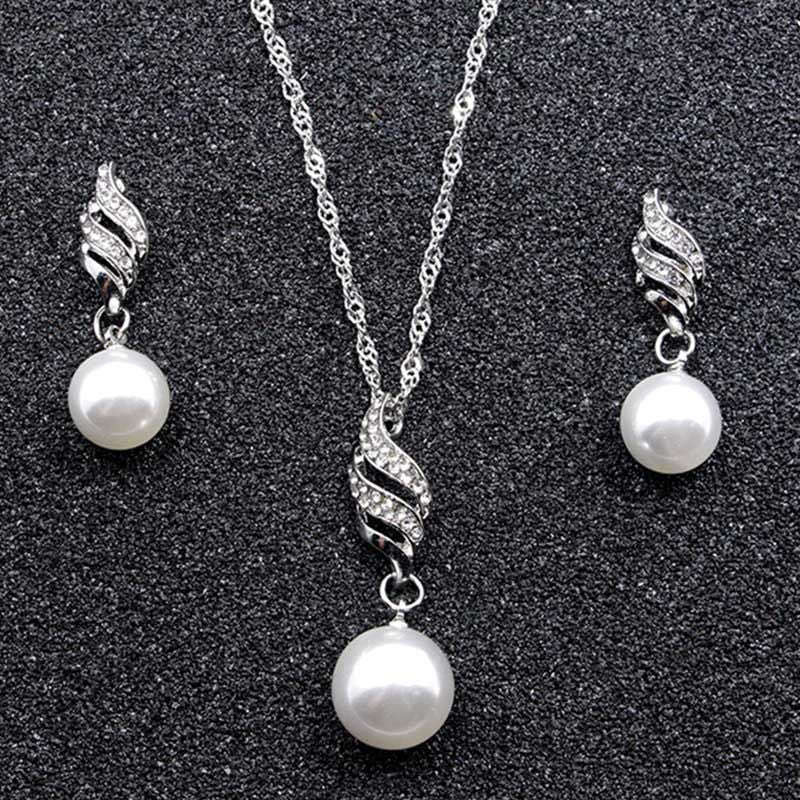 Imitation Pearl Pendant Elegant Women Fashion Silver Alloy Necklace Earrings Set